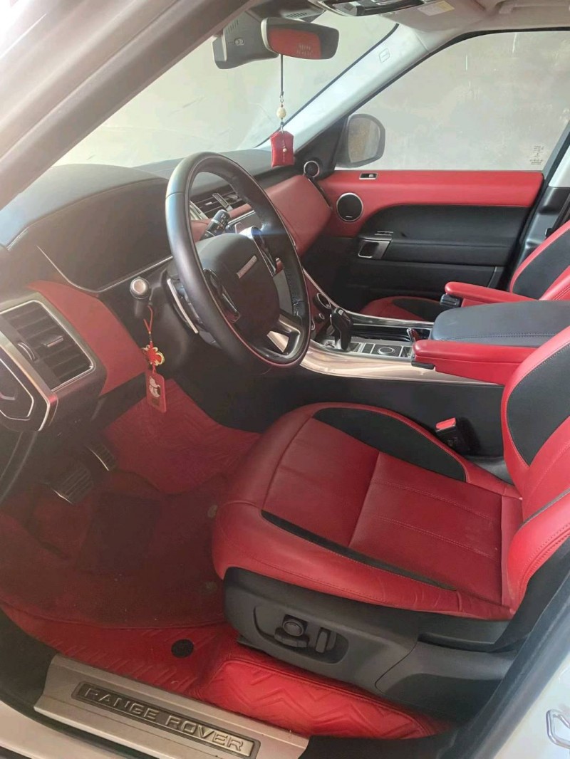 临沂21年路虎揽胜运动7