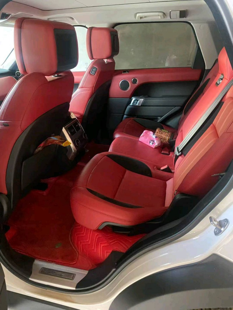 临沂21年路虎揽胜运动8