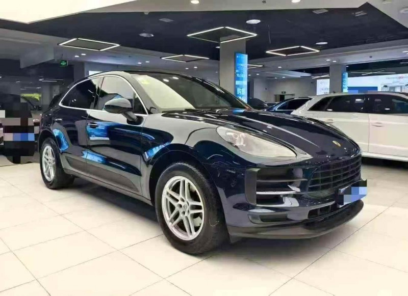 吉安20年保时捷Macan2