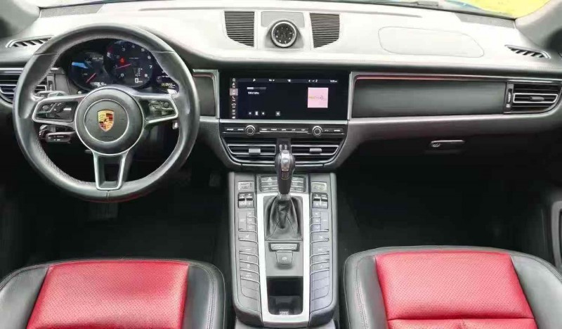 吉安20年保时捷Macan6