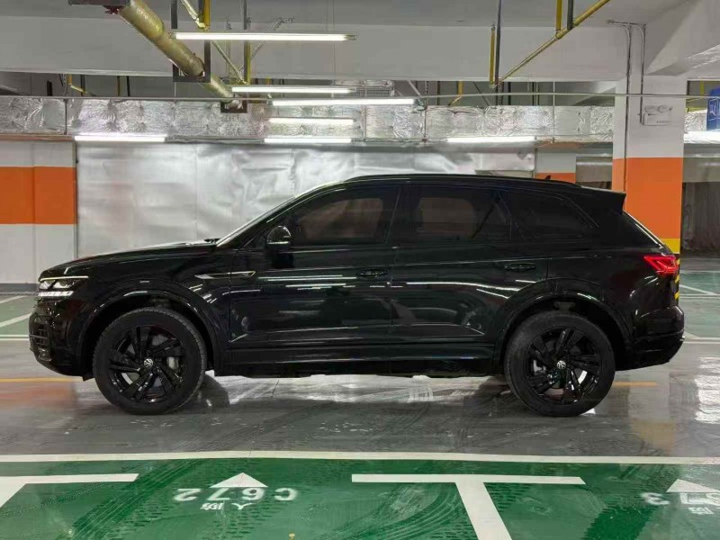 鄂州22年大众途锐8