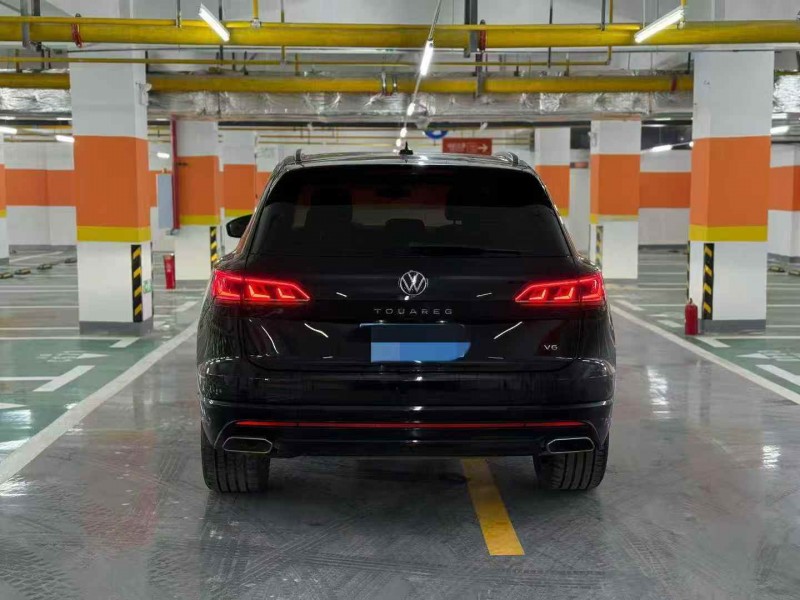 鄂州22年大众途锐9