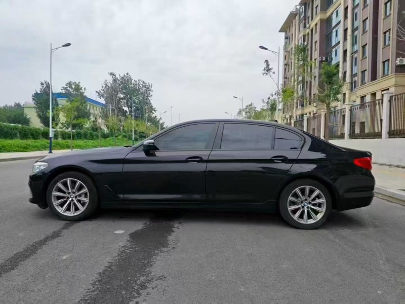 唐山18年宝马5系7