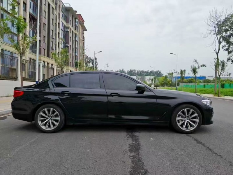 唐山18年宝马5系8