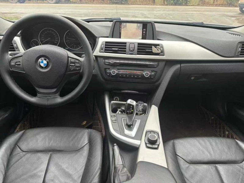 徐州13年宝马3系4