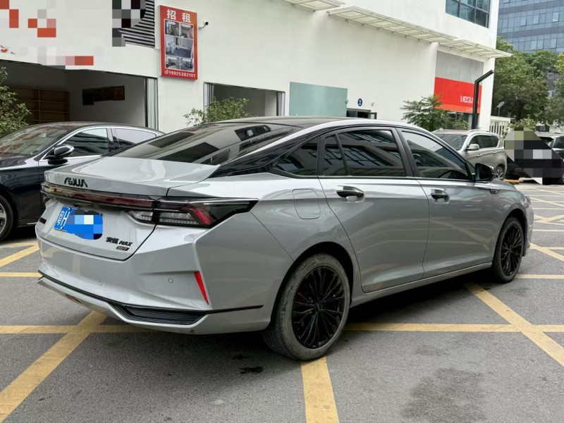 深圳22年东风奕炫7