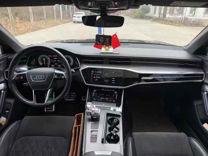 洛阳22年奥迪A6L4