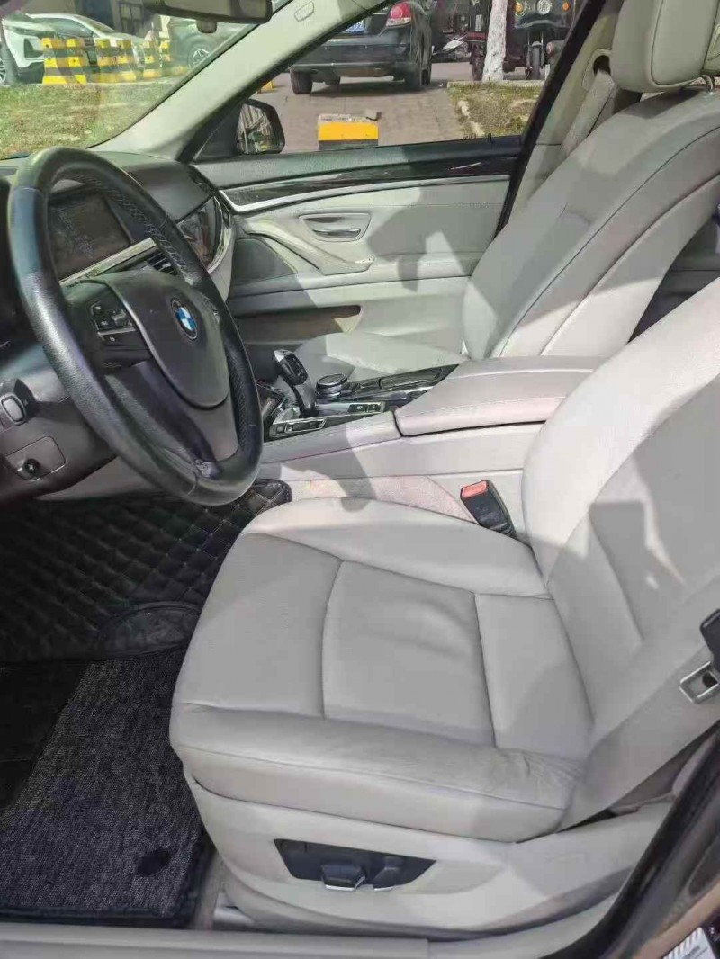 榆林13年宝马5系4