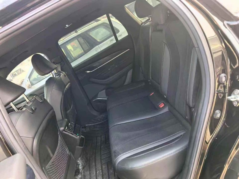 渭南24年吉利星越5