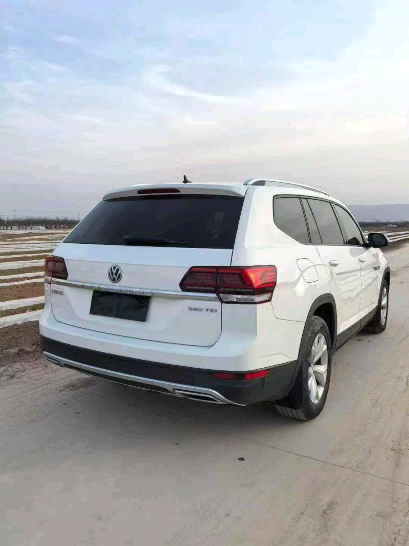 宝鸡20年大众途昂7