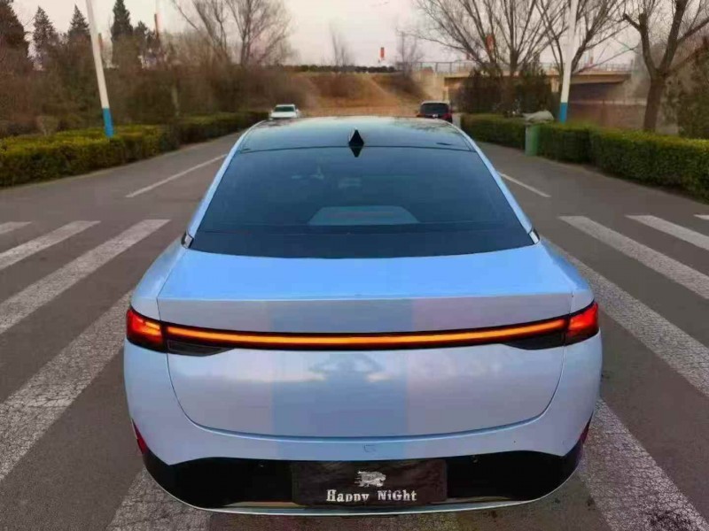 济宁22年小鹏汽车P58