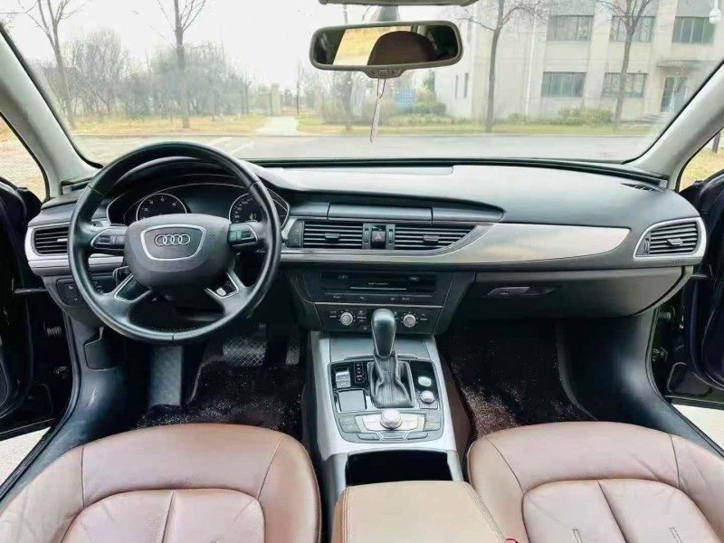 济宁19年奥迪A6L6