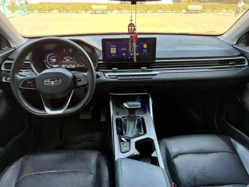 东营23年吉利帝豪7