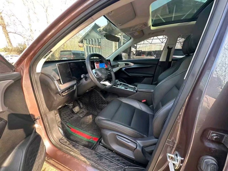 济宁24年名爵ONE5