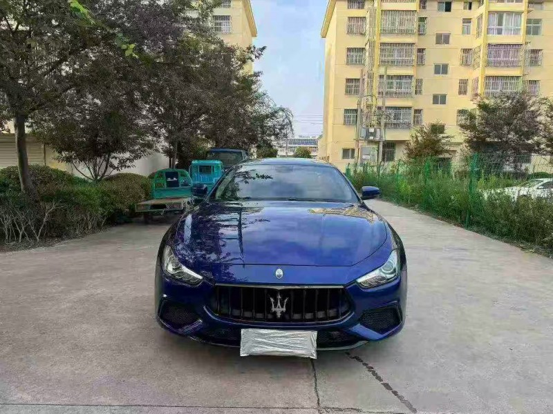 徐州21年玛莎拉蒂Ghibli1