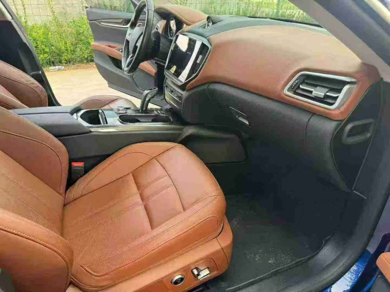 徐州21年玛莎拉蒂Ghibli4