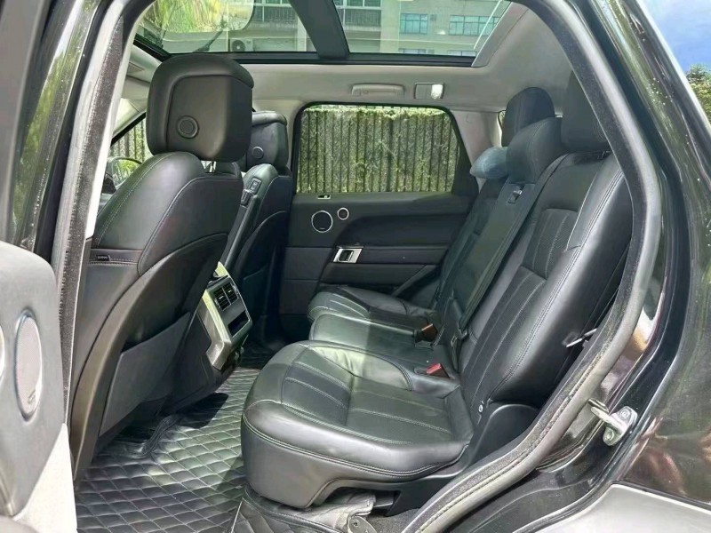 深圳21年路虎揽胜运动6