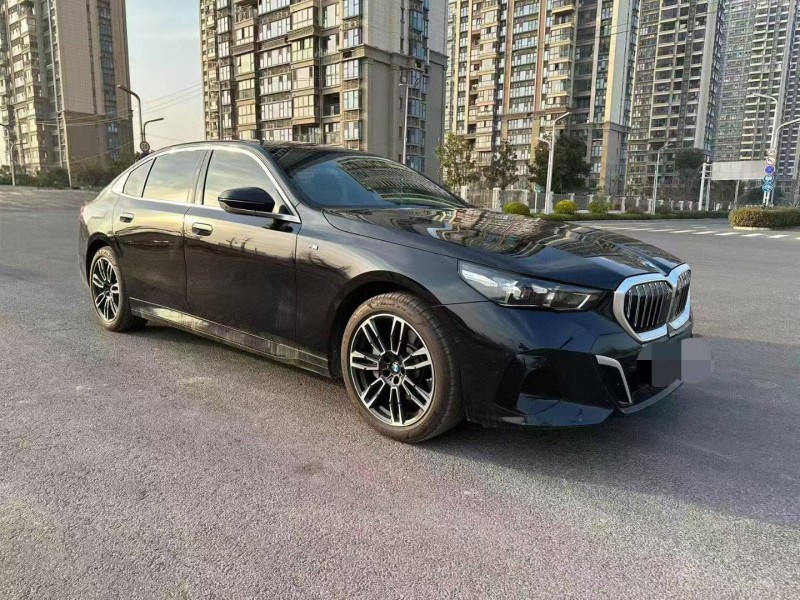 苏州24年宝马5系2