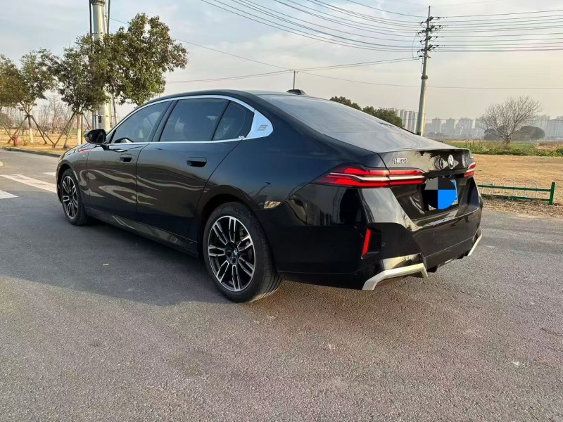 苏州24年宝马5系9