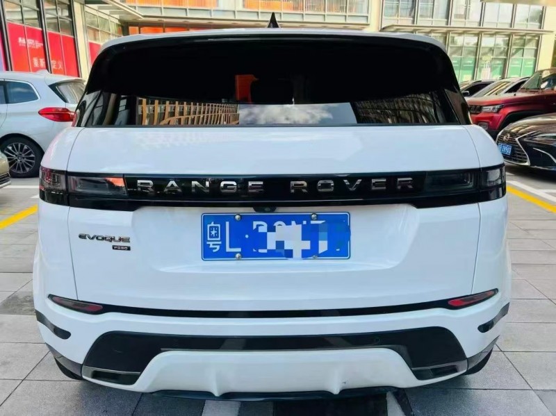 东莞22年路虎极光9