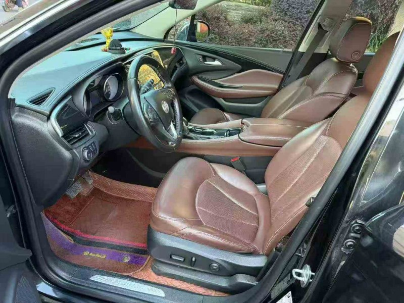 湖州21年别克昂科威5