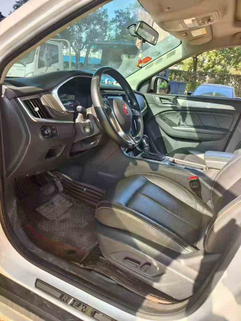 嘉兴19年荣威RX56