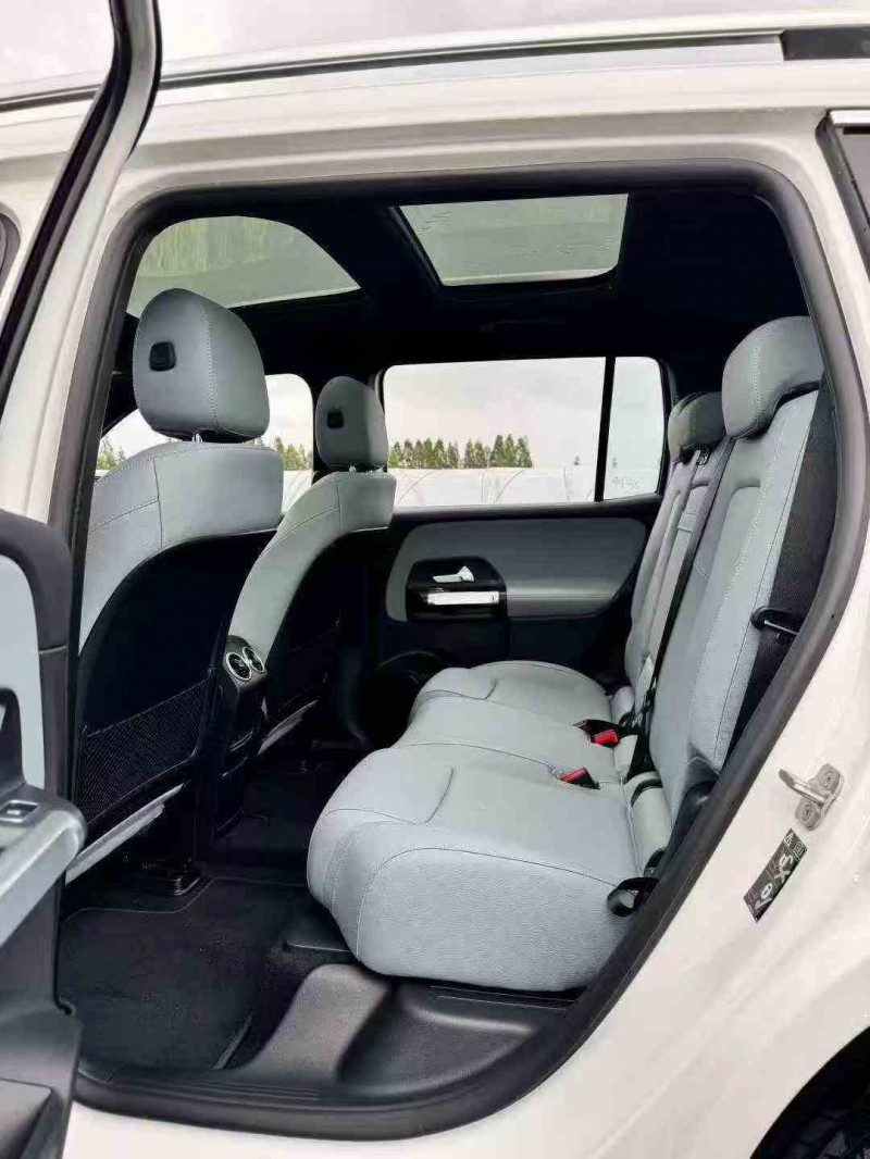 金华25年奔驰EQB6