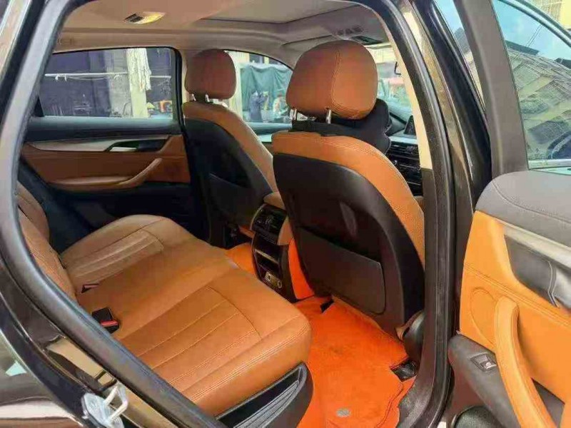 湛江17年宝马X68