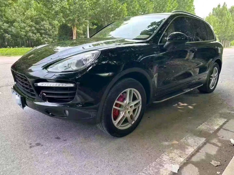 秦皇岛13年保时捷卡宴2