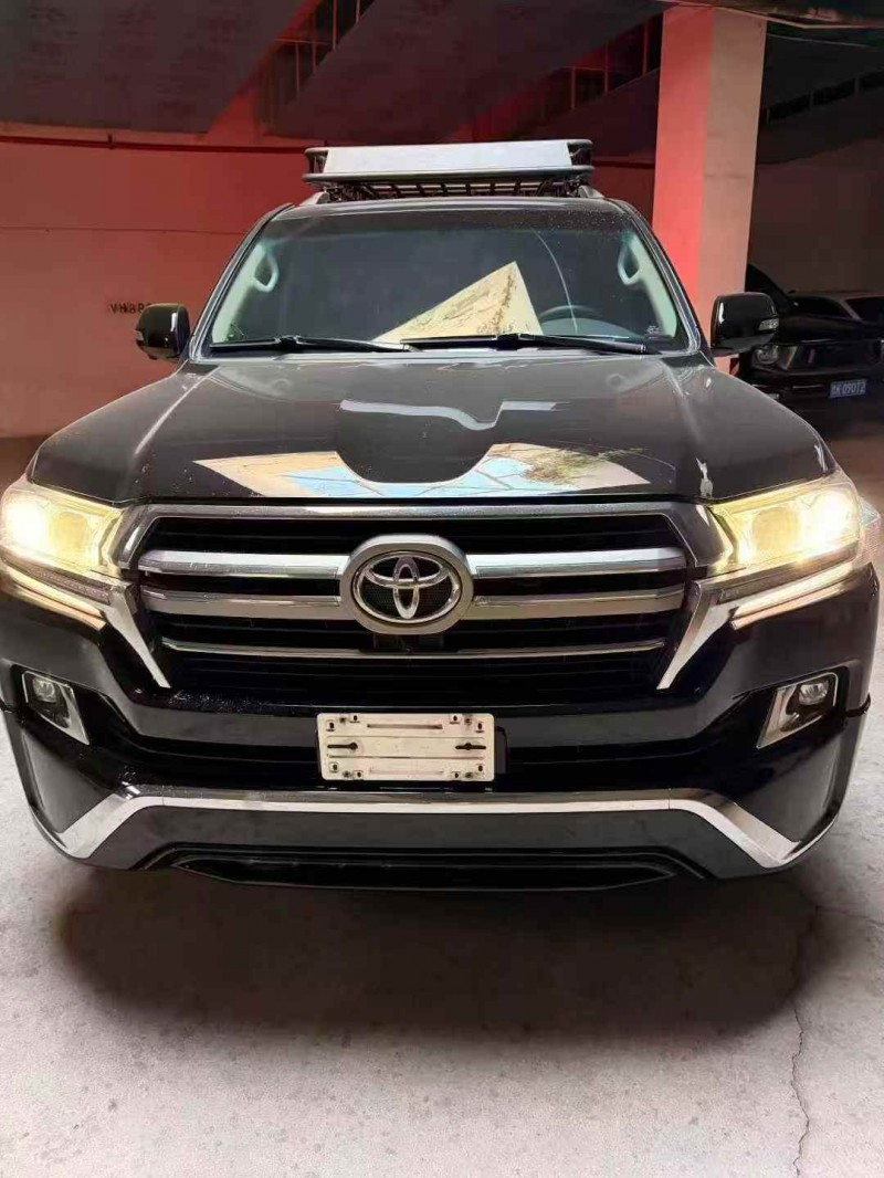 淄博19年丰田兰德酷路泽1