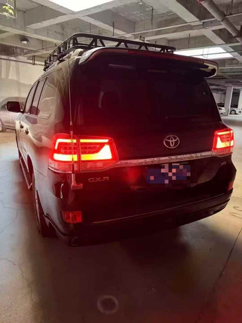 淄博19年丰田兰德酷路泽6