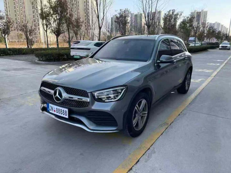 济宁20年奔驰GLC2