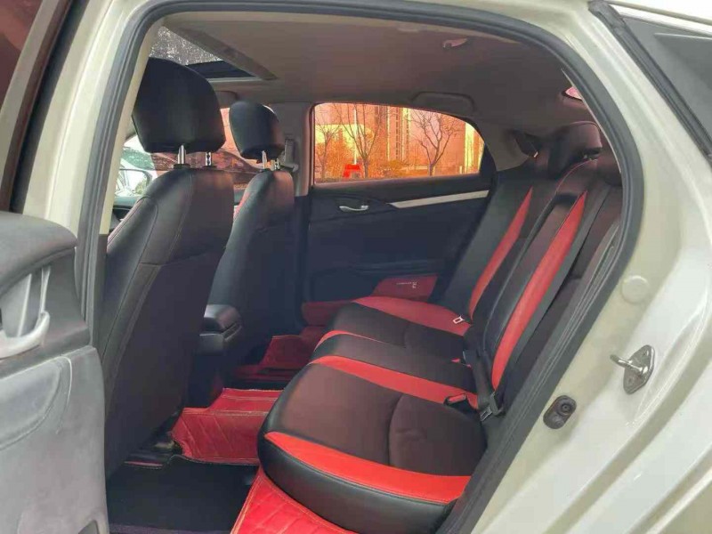 济宁18年本田思域6