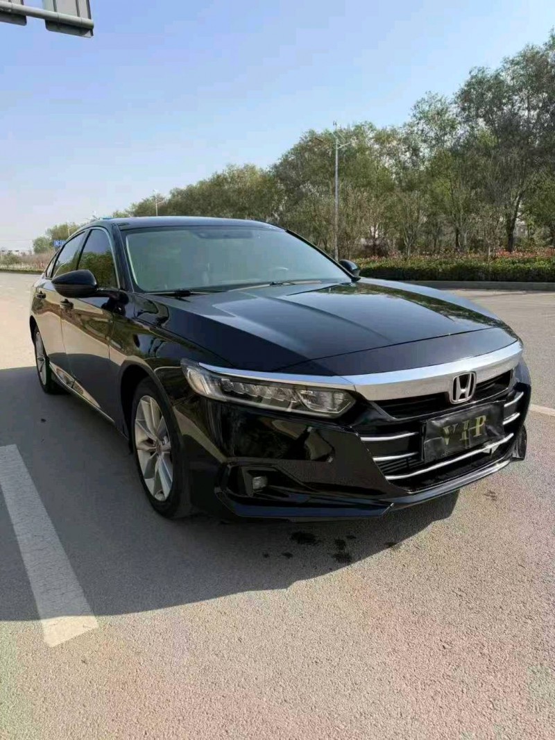 许昌22年本田雅阁2