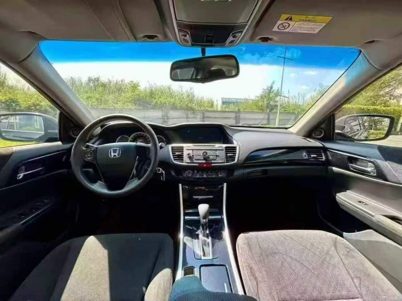 广州18年本田雅阁3