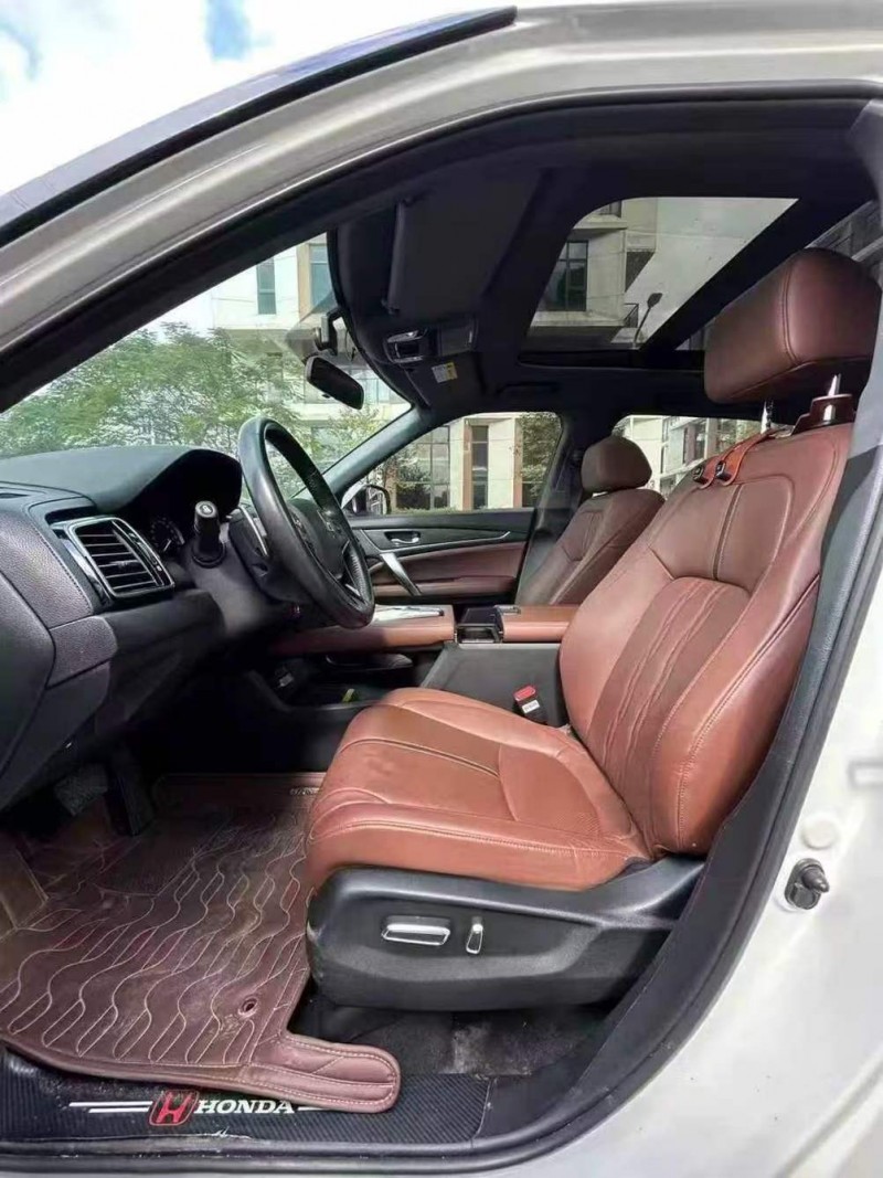 广州23年本田URV4