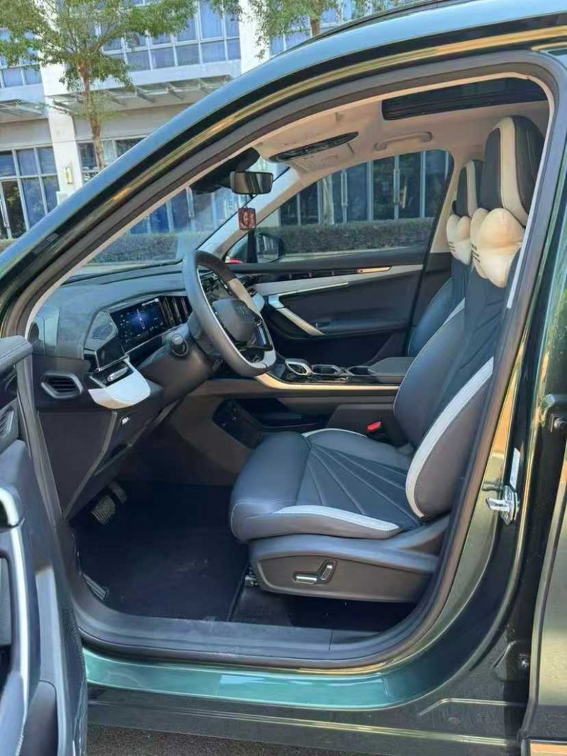 佛山24年吉利博越4