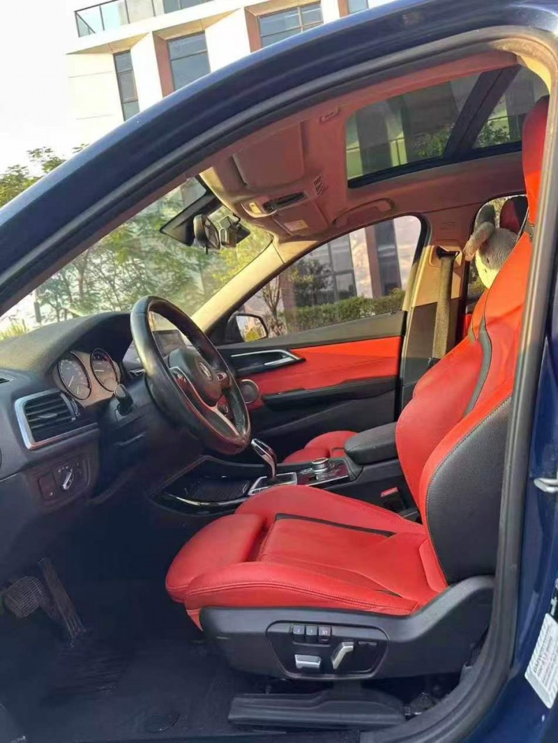 广州21年宝马1系6