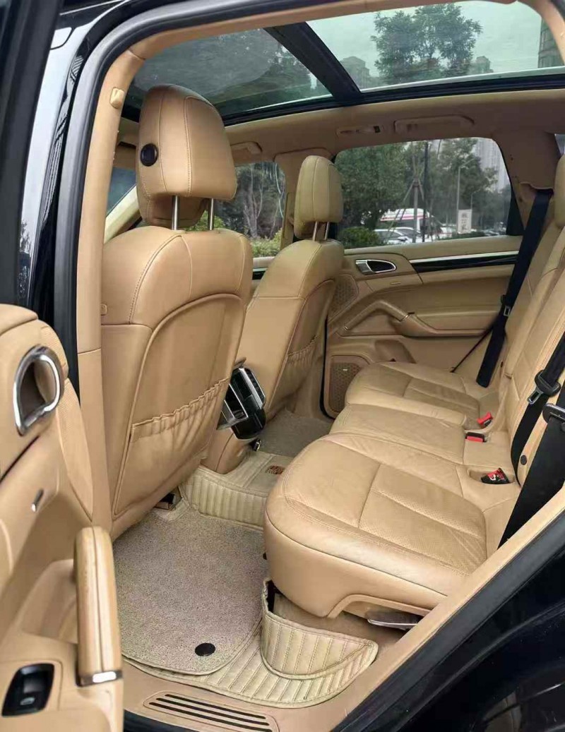 淄博13年保时捷卡宴5