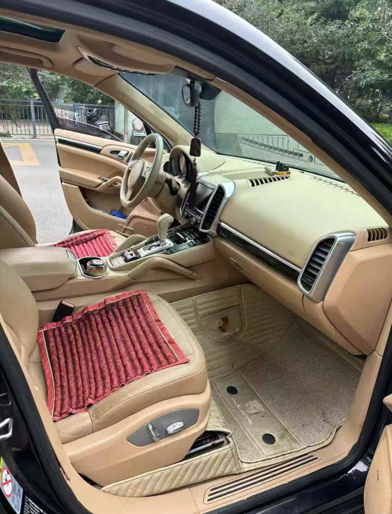 淄博13年保时捷卡宴6