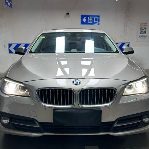 成都17年宝马5系