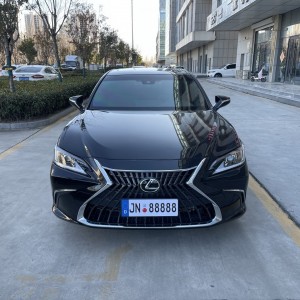 济宁23年雷克萨斯ES