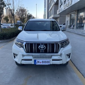 济宁18年丰田普拉多