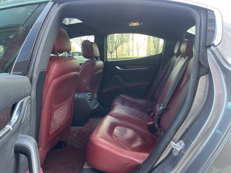 济宁17年玛莎拉蒂Ghibli5