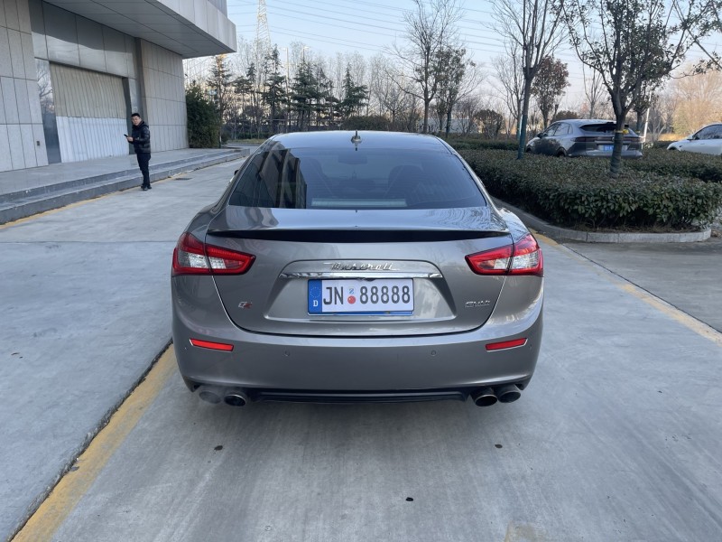 济宁17年玛莎拉蒂Ghibli9