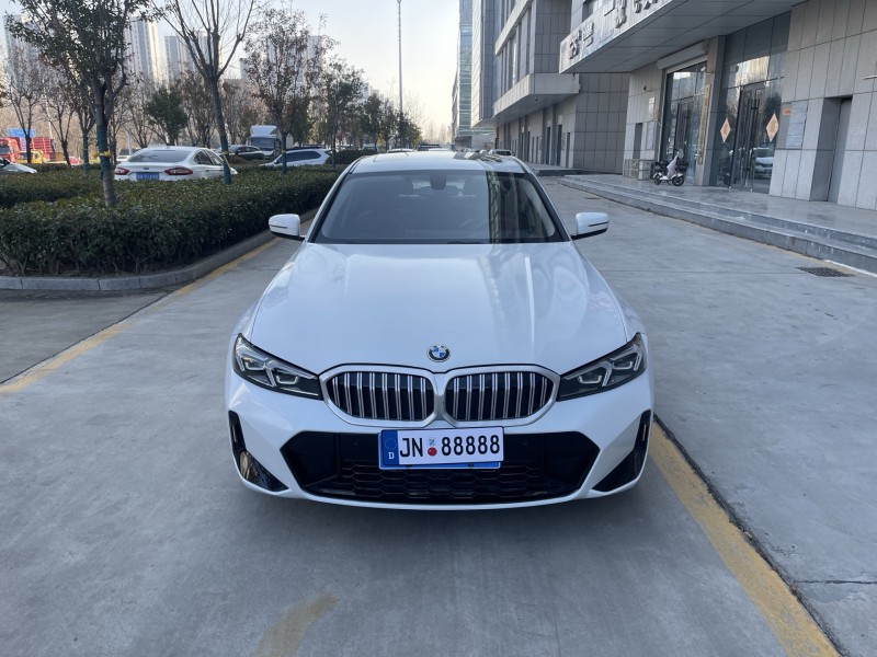 济宁24年宝马3系1