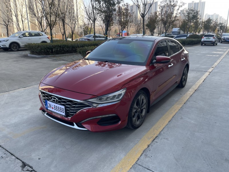 济宁19年现代菲斯塔2