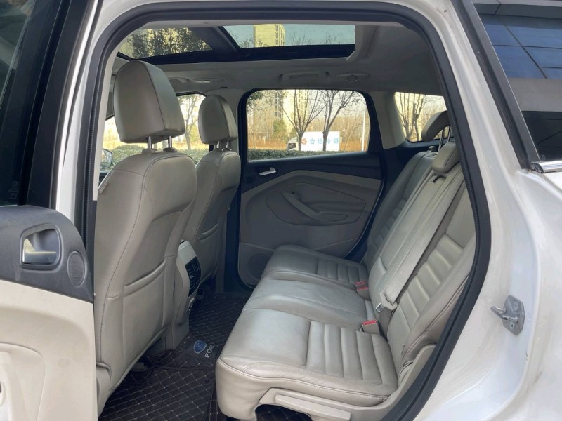 济宁13年福特翼虎5