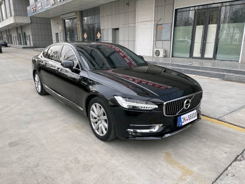 济宁20年沃尔沃S902