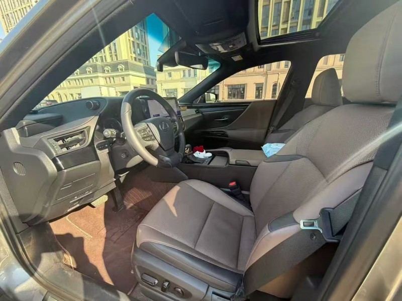 郑州23年雷克萨斯ES6